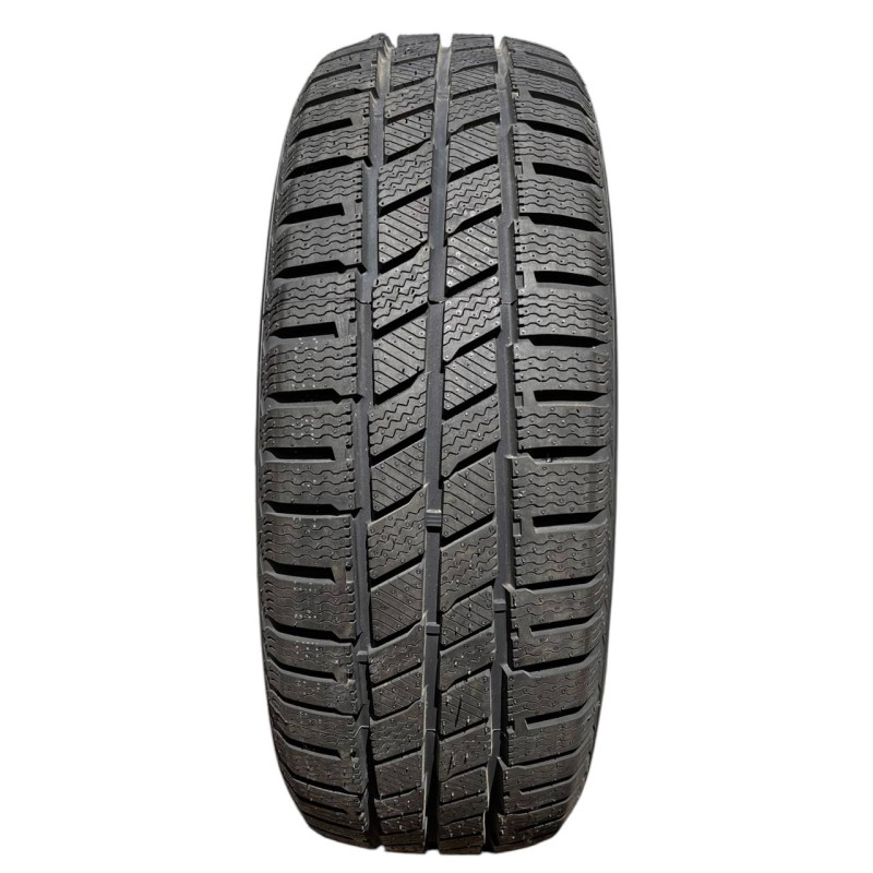 215/75 R16C [116/114] R RXFROST WC01