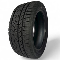 235/65 R17 [104] S RXFROST WU01