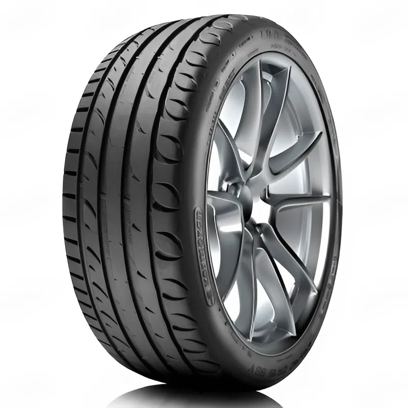 255/45R18 103Y Ultra High Performance XL Kormoran шина
